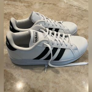 Adidas original sneakers - good condition size 8 1/2
